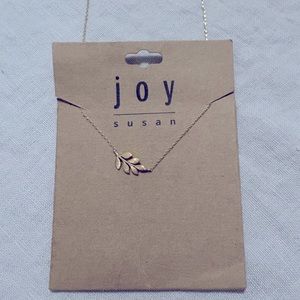 New Gold Leaf Necklace by Joy Susan ✨Beautiful Gift✨